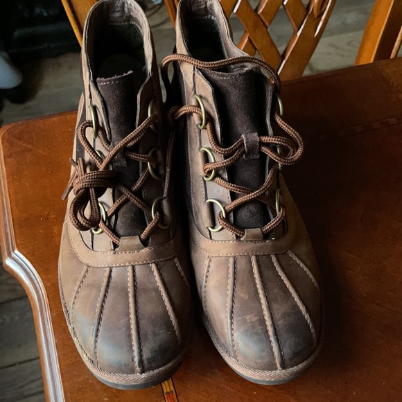 UGG Australia waterproof booties main image 7